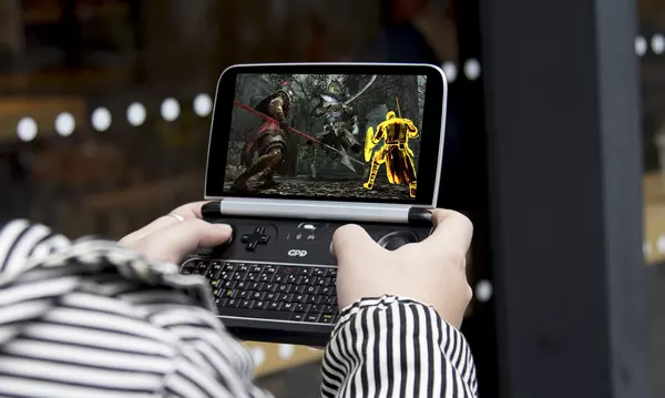 photo via gpd - fortnite gpd win