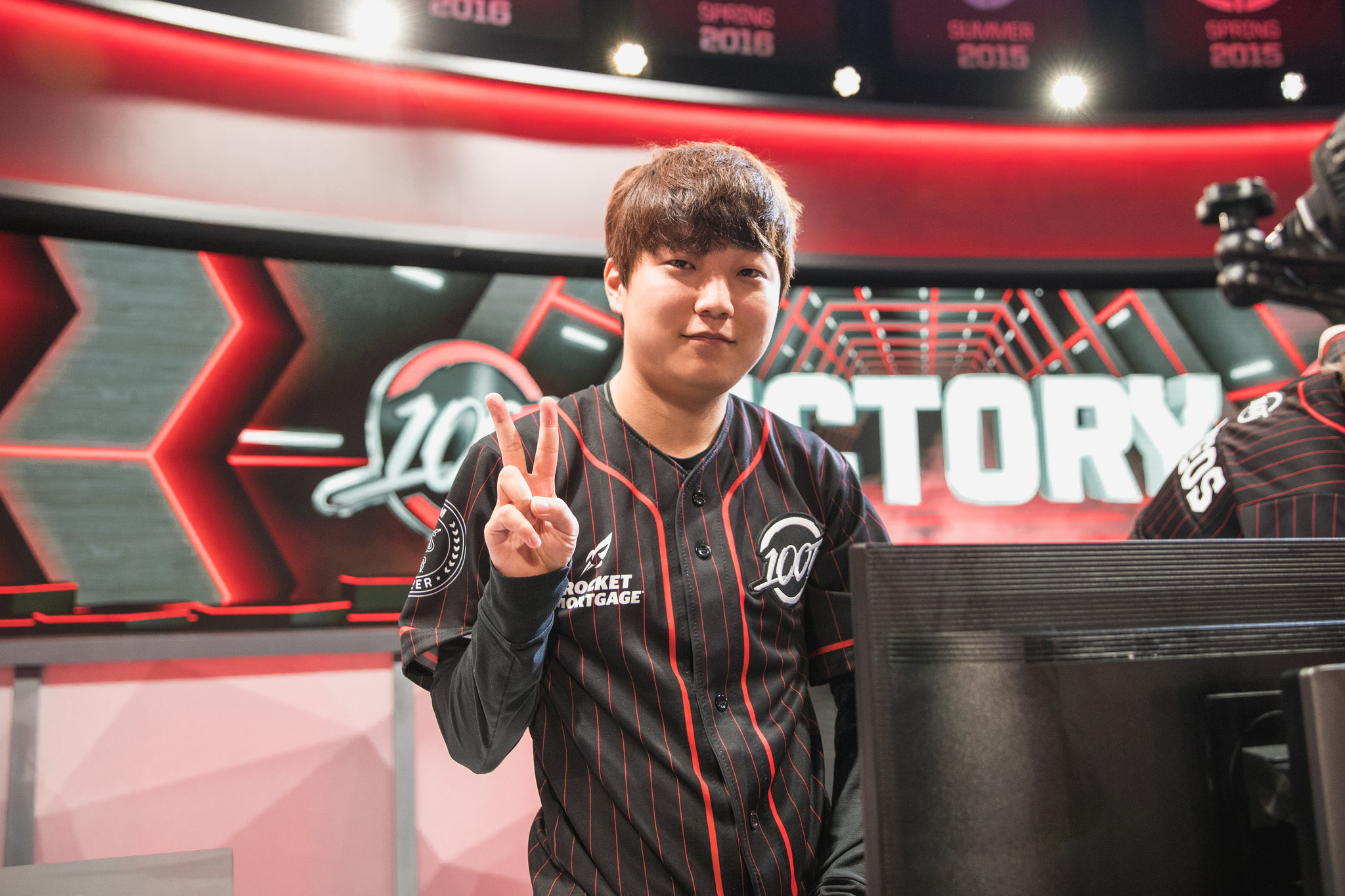 Image result for 100 thieves lcs
