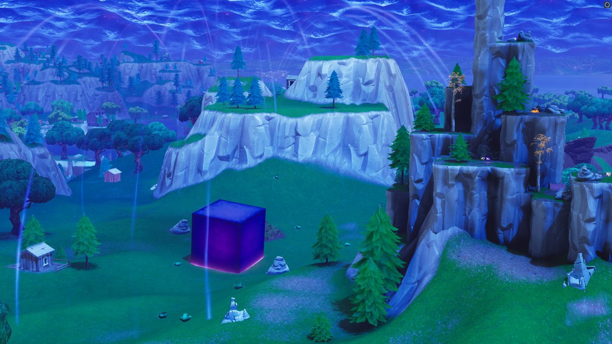 Fortnite Cube Watch Mobile Users May Have Deduced The Cube S Rune - fortnite cube watch mobile users may have deduced the cube s rune locations