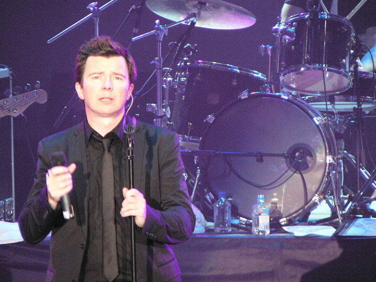 800px-Rick_Astley